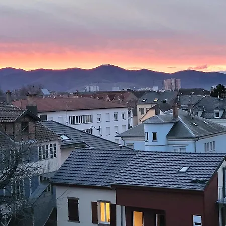 Cosy. 10mn Du Centre Et De La Gare. Garage Gratuit コルマール