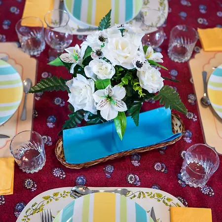 Ubytování v soukromí Cosy. 10mn Du Centre Et De La Gare. Garage Gratuit *