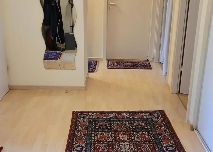 Cosy. 10mn Du Centre Et De La Gare. Garage Gratuit Colmar